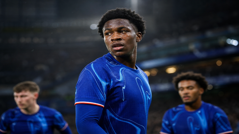 Alonso and Chelsea make Acheampong ‘untouchable’ amid Man Utd push